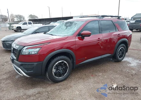 2025 Nissan Pathfinder Rock Creek 4Wd z USA, uszkodzony, nr VIN 5N1DR3BDXSC266437